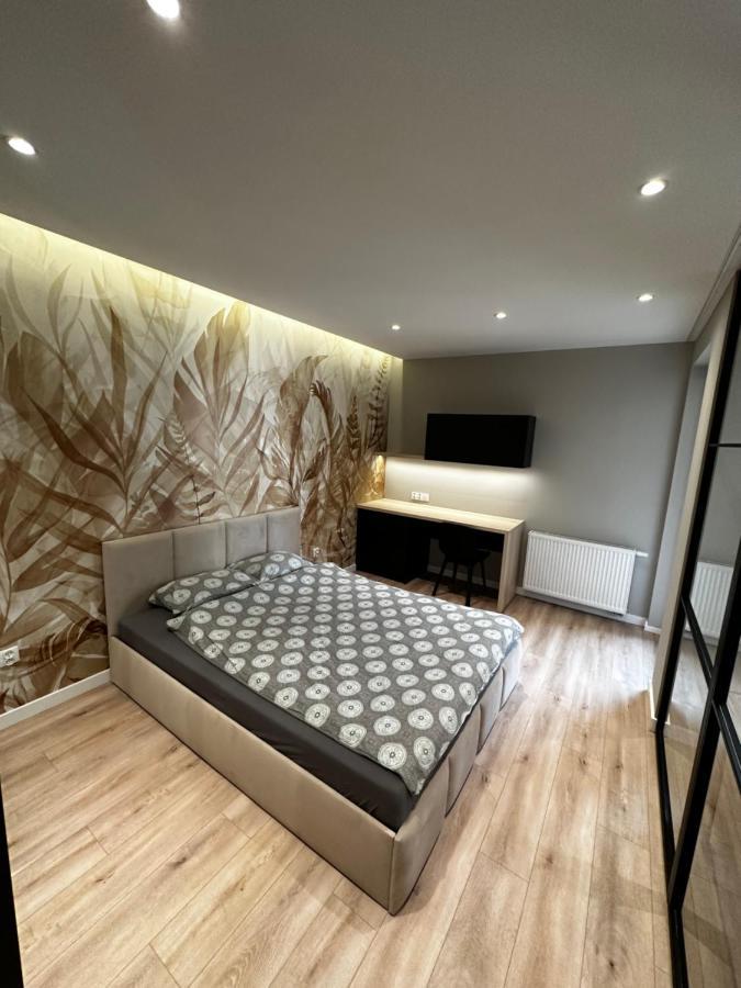 Osiedle Legionow Apartament キェルツェ エクステリア 写真