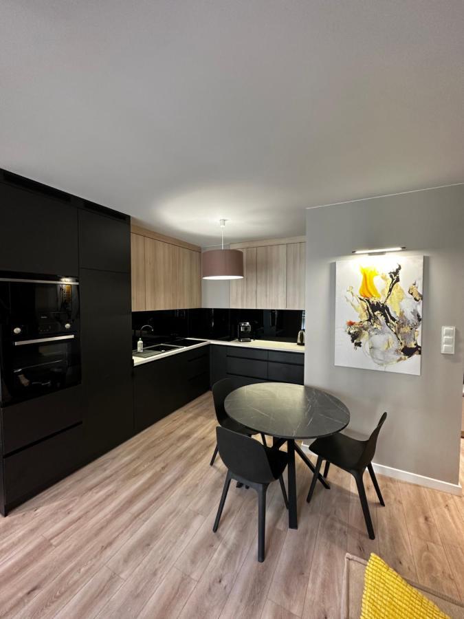 Osiedle Legionow Apartament キェルツェ エクステリア 写真
